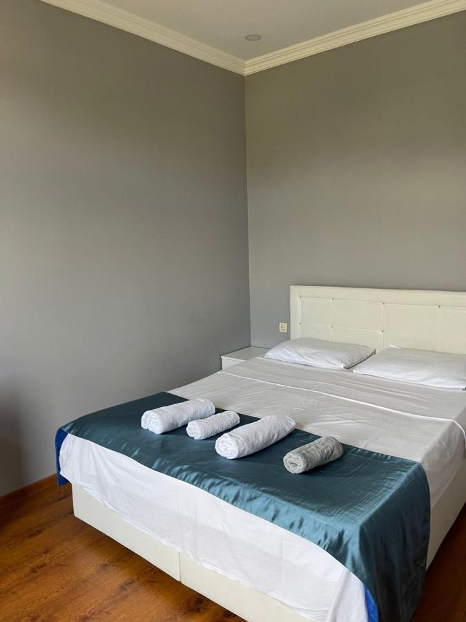 Green Yard Hotel Μπατούμι Εξωτερικό φωτογραφία