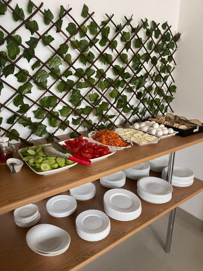 Green Yard Hotel Μπατούμι Εξωτερικό φωτογραφία